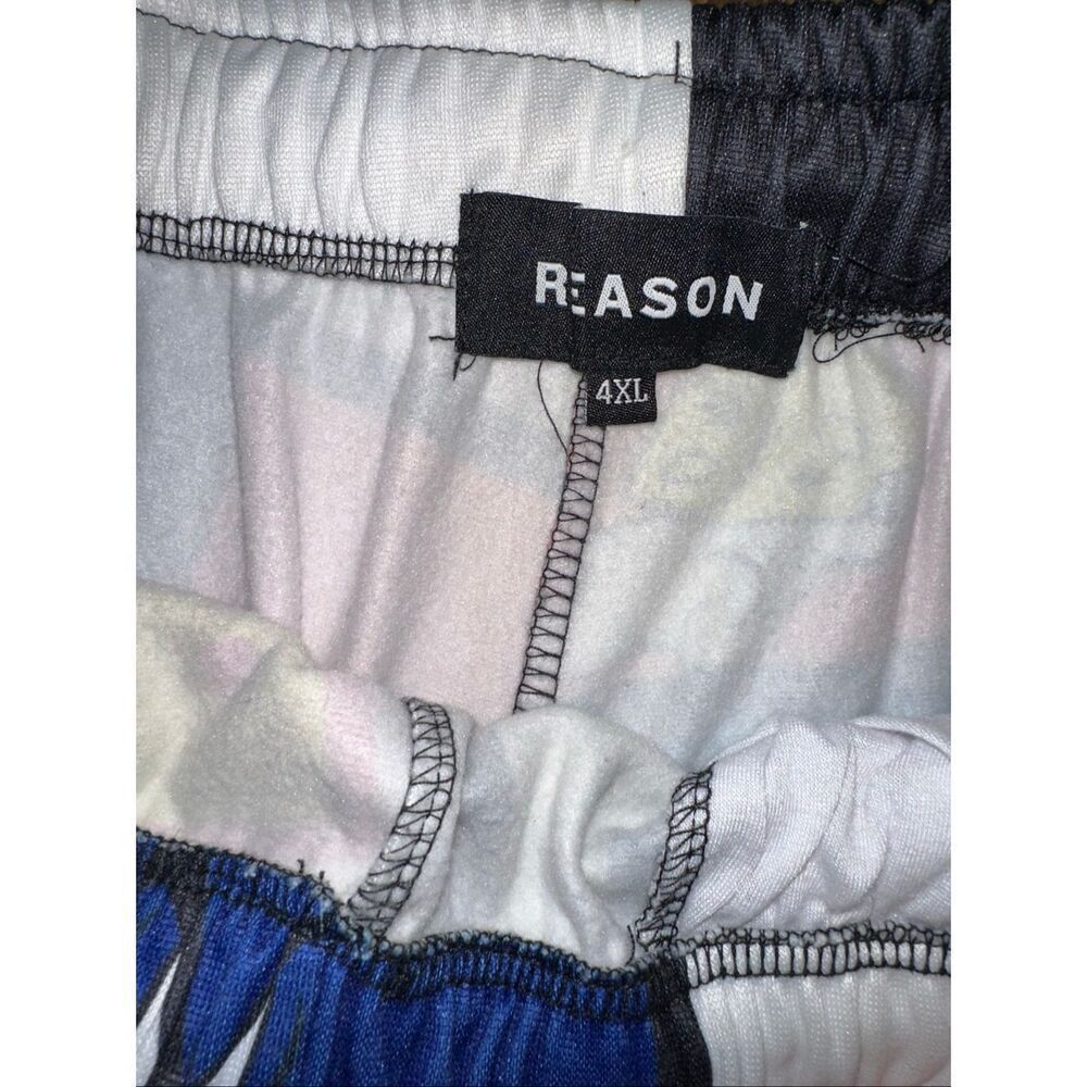 Tom & Jerry Reason Streetwear Collection Men's White Red Yellow Blue color block - Picture 6 of 7